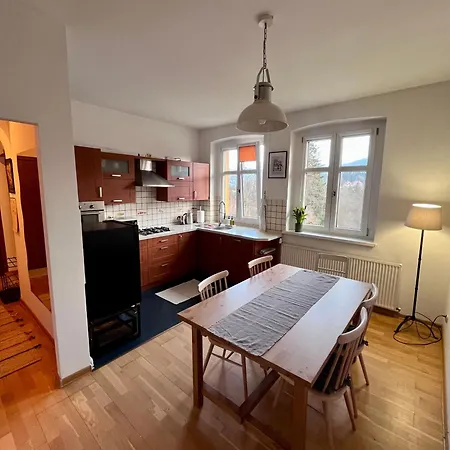 Azyl W Szklarskiej Porebie شقة *