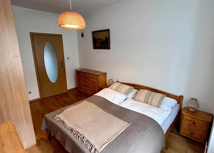 Azyl W Szklarskiej Porebie * شكلارسكا بوريبا