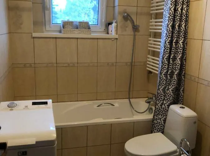 Azyl W Szklarskiej Porebie Апартаменты *